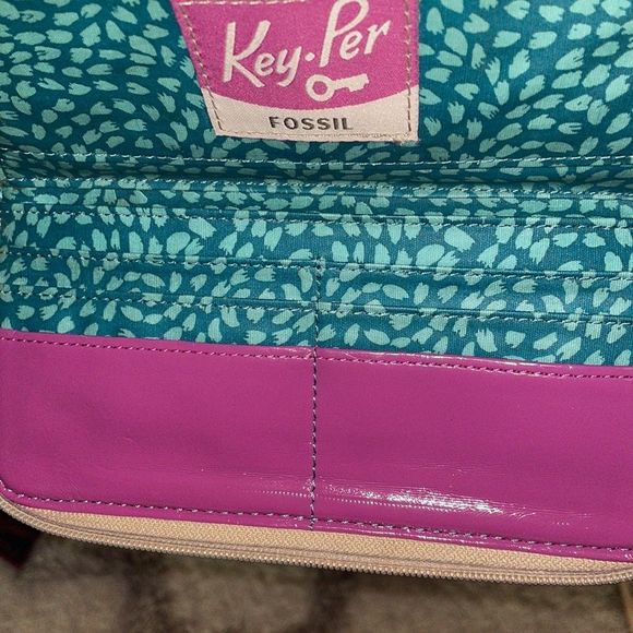 Fossil Key-Per Wallet - Picture 5 of 9